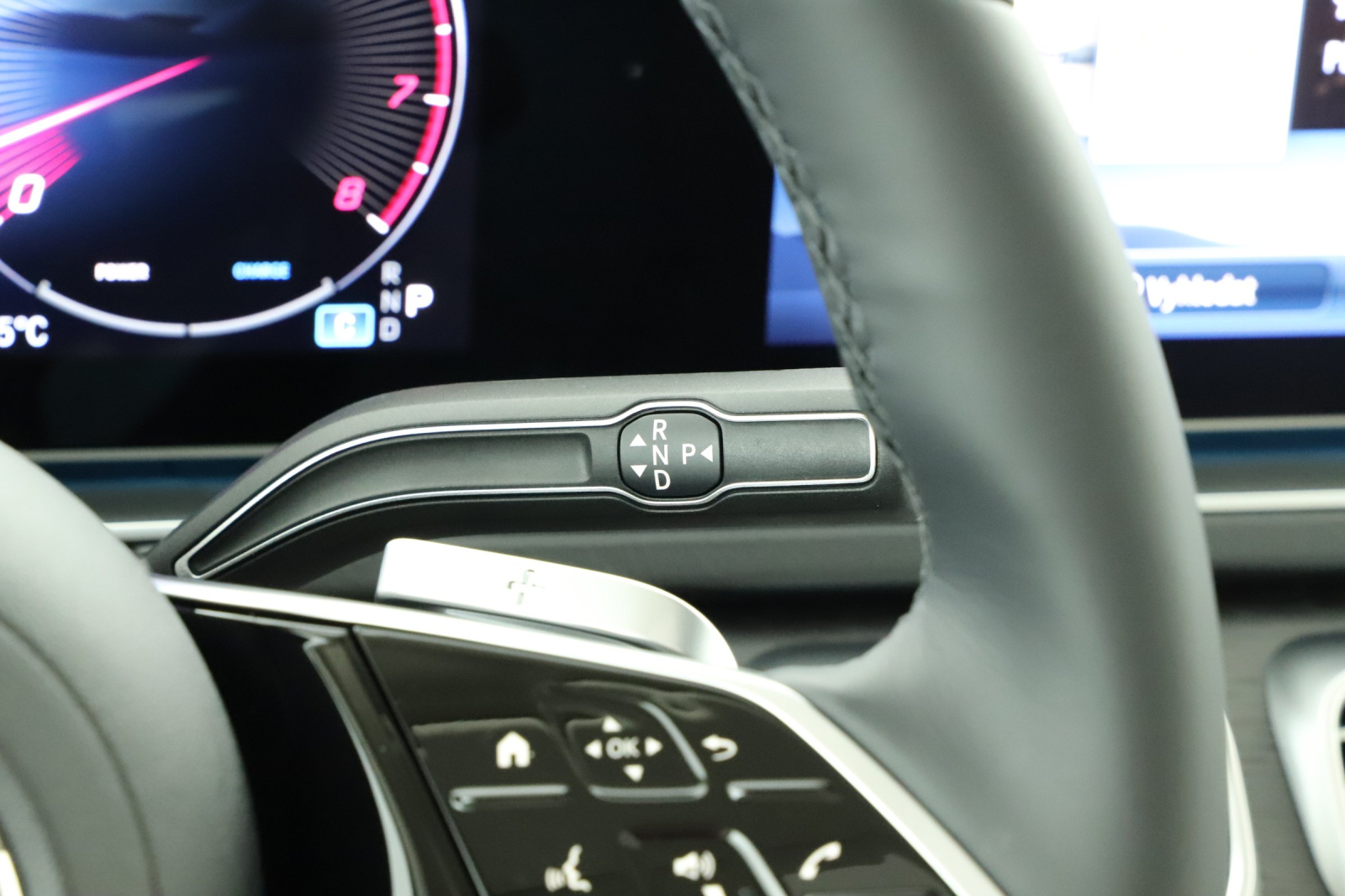 Mercedes-Benz GLE - 2024