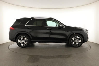 Mercedes-Benz GLE - 2024