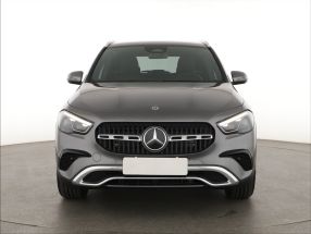 Mercedes-Benz GLA - 2024