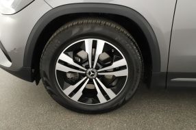 Mercedes-Benz GLA - 2024