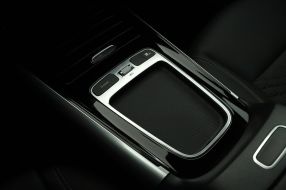 Mercedes-Benz GLA - 2024