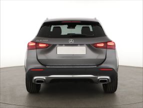 Mercedes-Benz GLA - 2024
