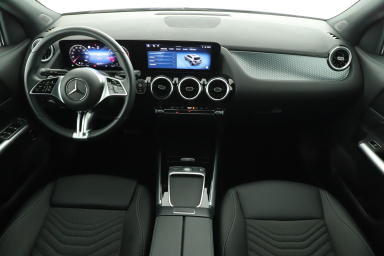 Mercedes-Benz GLA - 2024