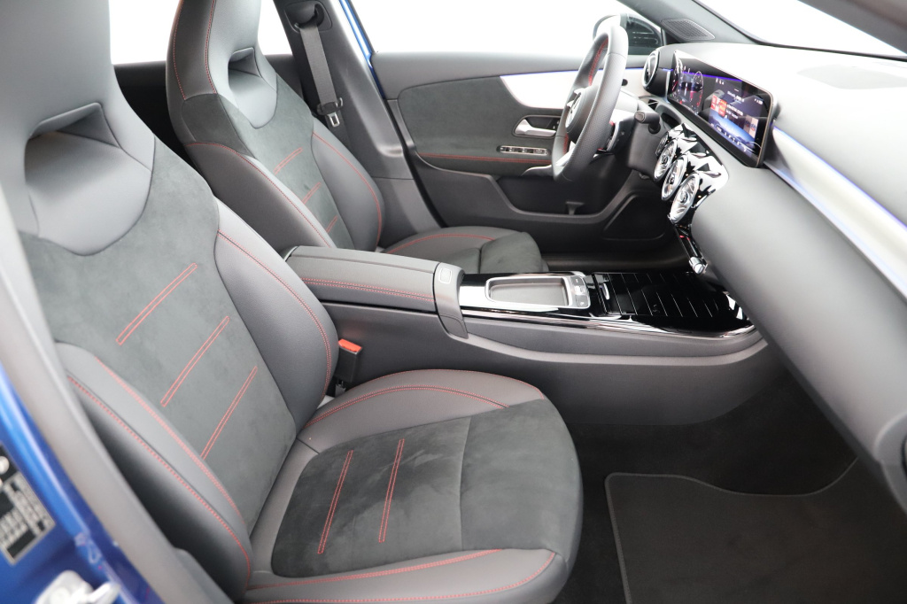 Mercedes-Benz A