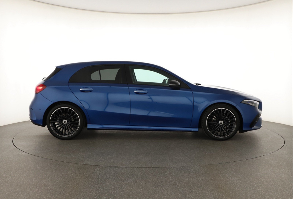 Mercedes-Benz A