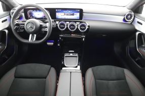 Mercedes-Benz A - 2024