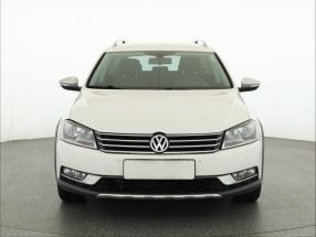 Volkswagen Passat - 2014