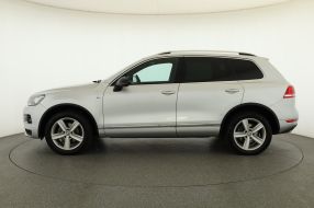 Volkswagen Touareg - 2011