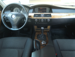 BMW 5 2005