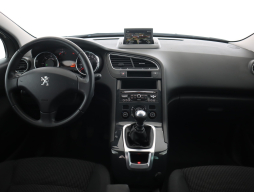 Peugeot 5008 2015