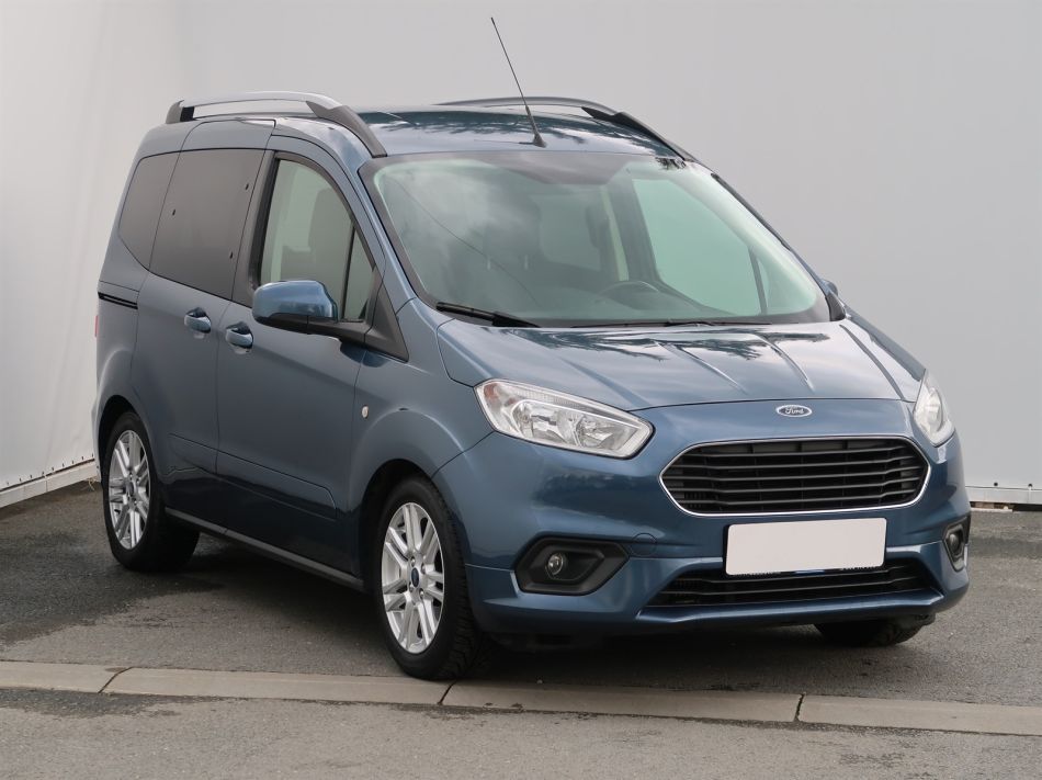 Ford Tourneo Courier - 2020