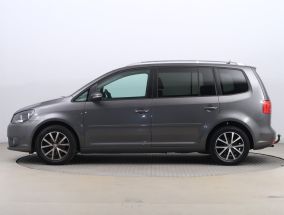 Volkswagen Touran - 2011