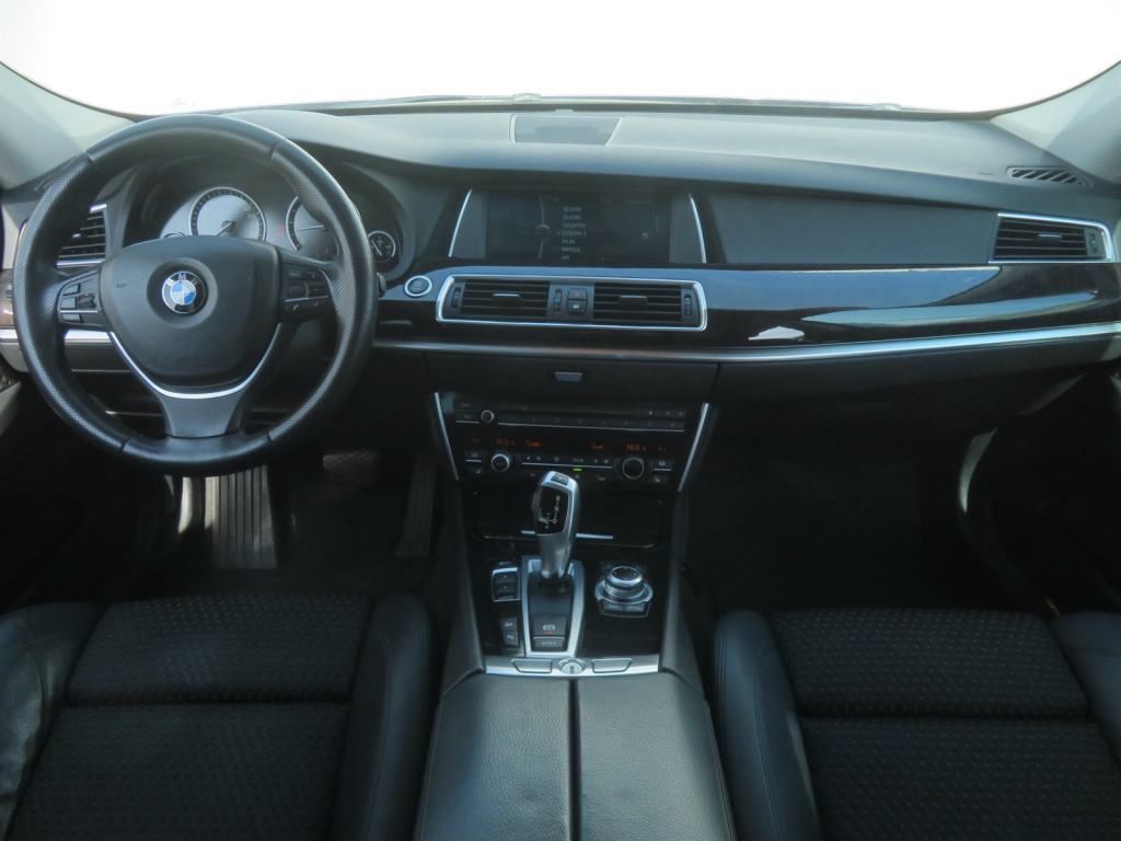 BMW 5GT