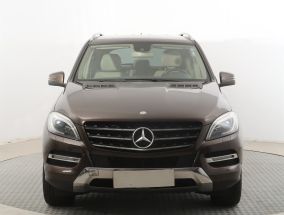 Mercedes-Benz ML - 2012