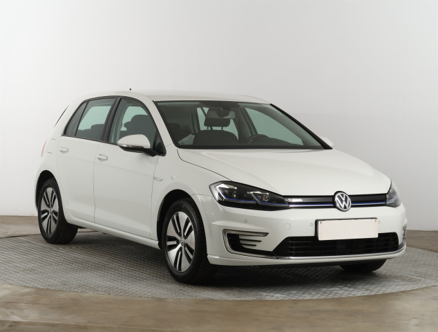 Volkswagen e-Golf 2021