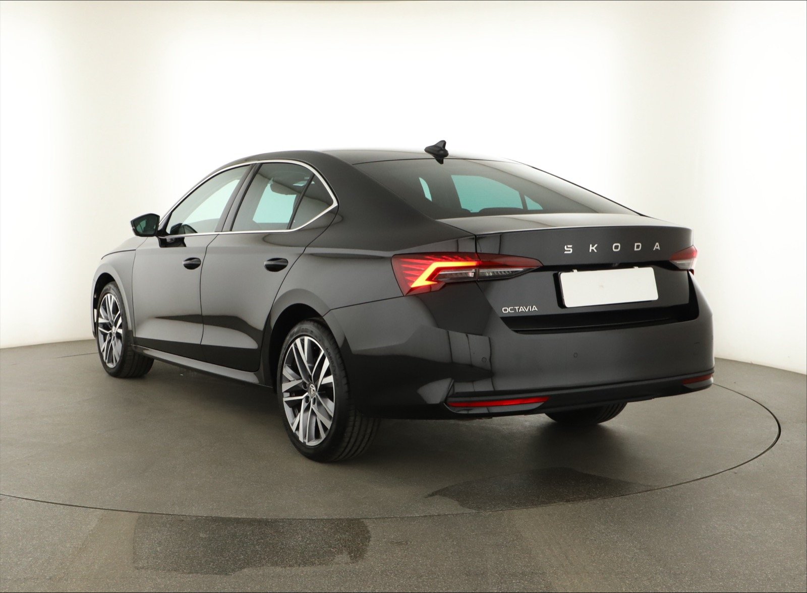 Škoda Octavia - 2024