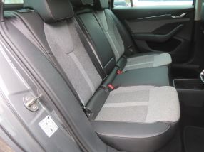 Škoda Octavia - 2024