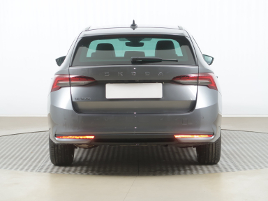 Škoda Octavia - 2024