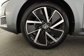 Škoda Octavia - 2024