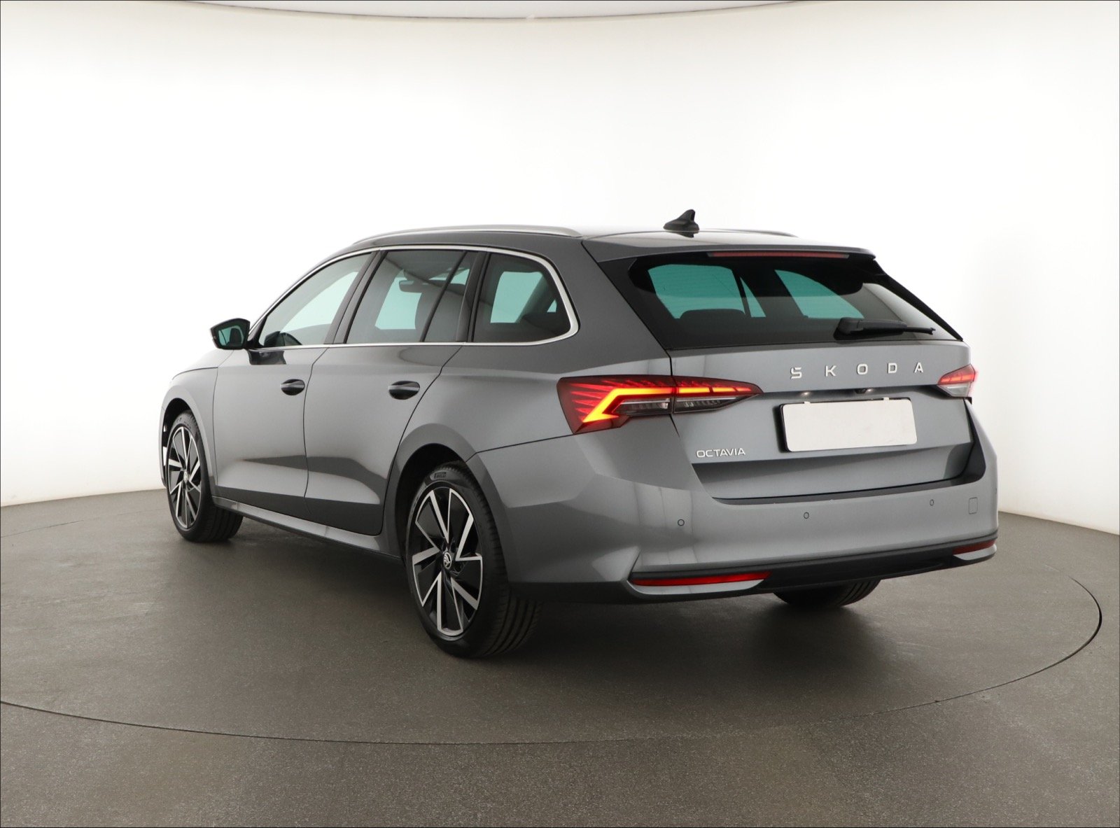 Škoda Octavia - 2024