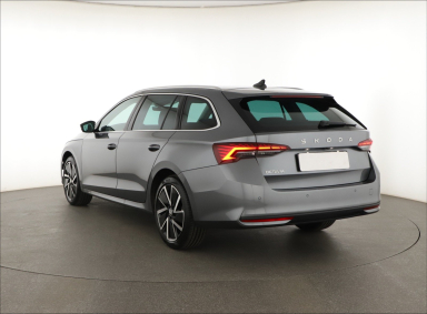 Škoda Octavia - 2024