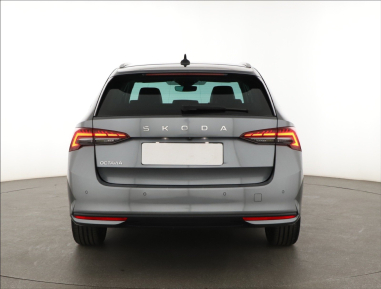 Škoda Octavia - 2024