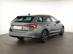 Škoda Octavia - 2024