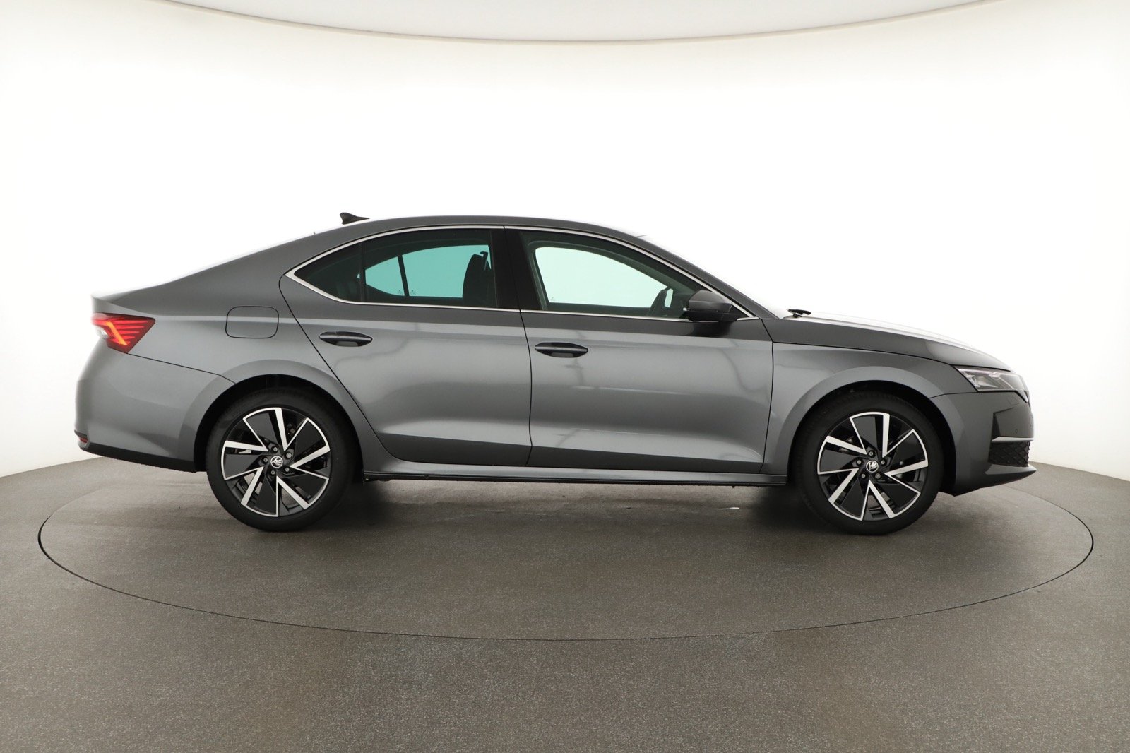 Škoda Octavia - 2024