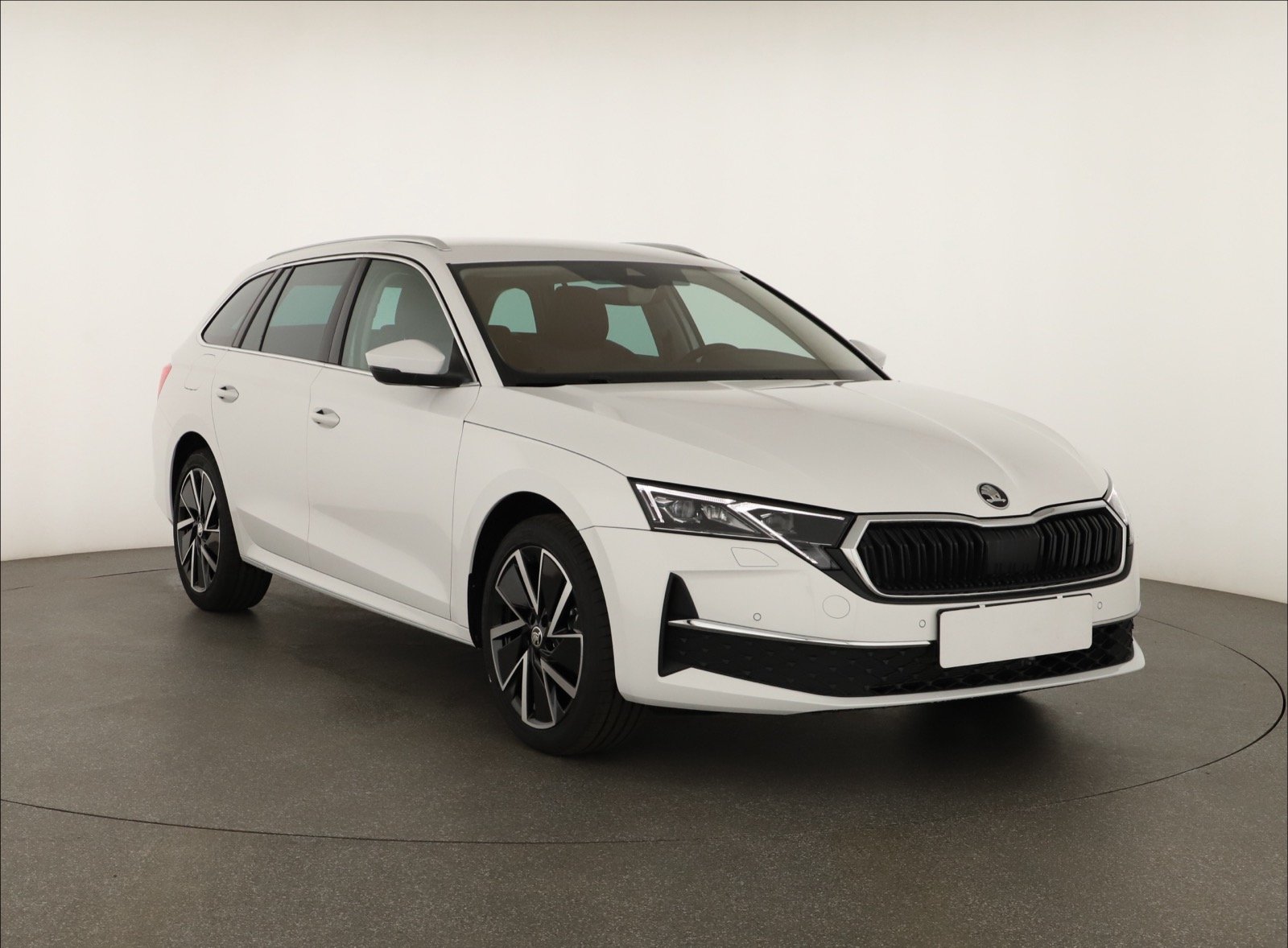 Škoda Octavia - 2024