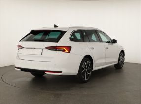 Škoda Octavia - 2024