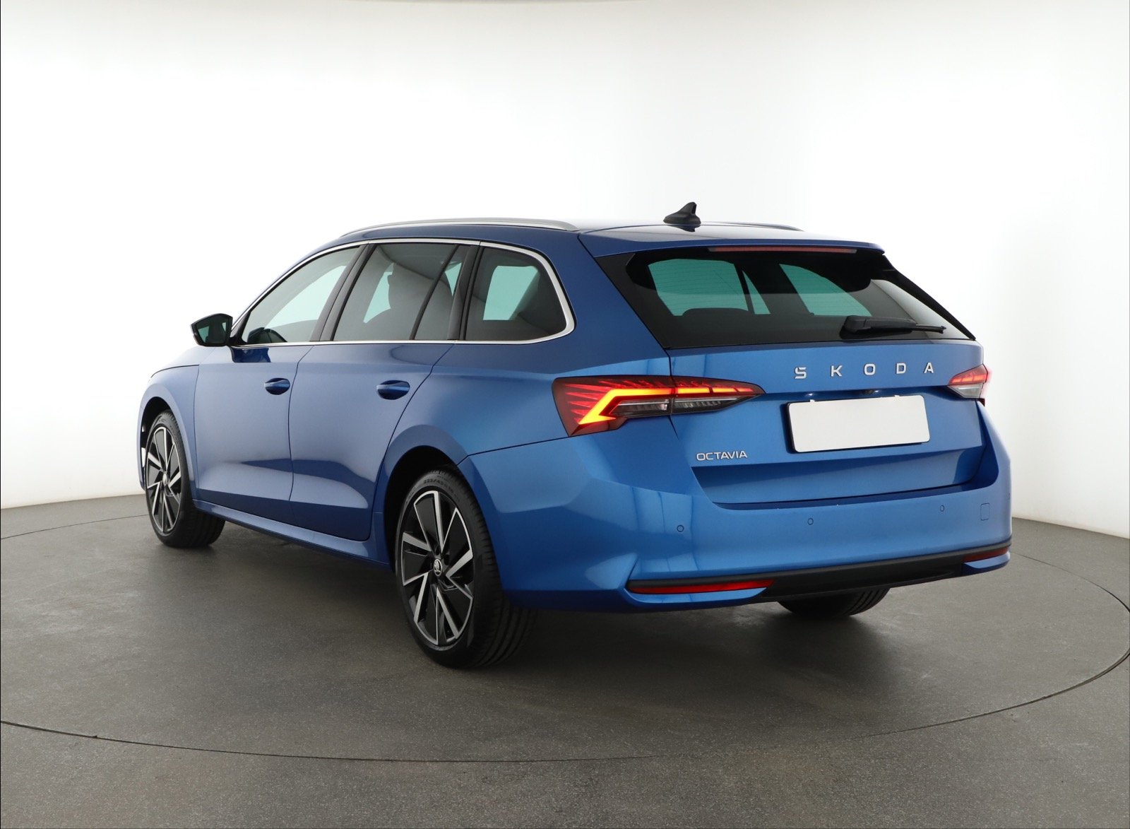 Škoda Octavia - 2024