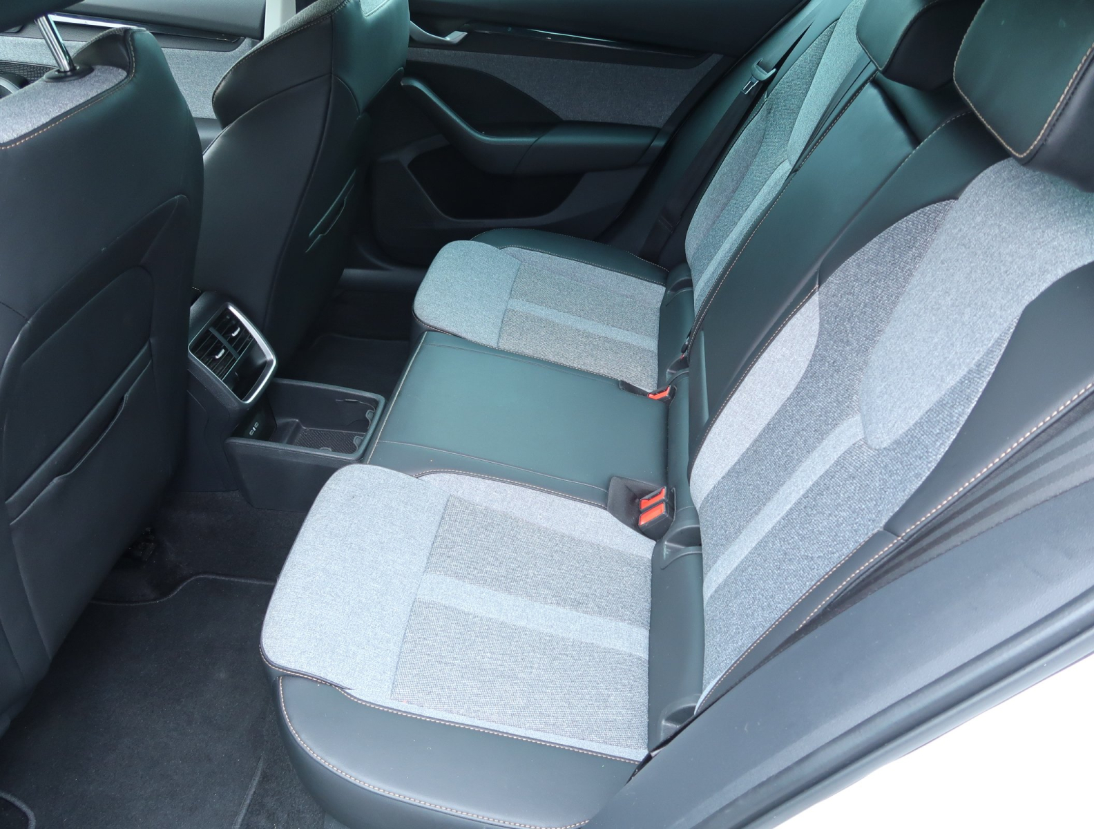 Škoda Octavia - 2024