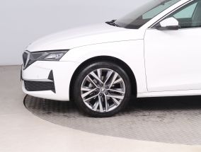 Škoda Octavia - 2024