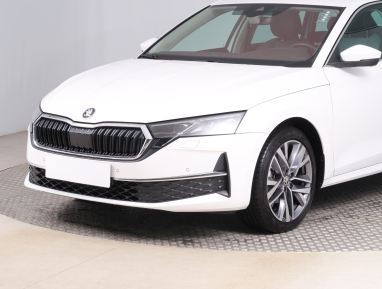 Škoda Octavia - 2024