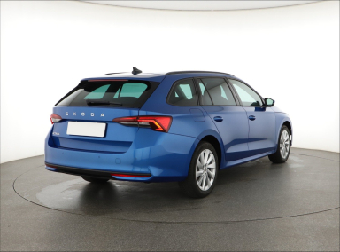 Škoda Octavia - 2024