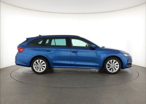 Škoda Octavia - 2024