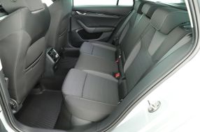Škoda Octavia - 2024