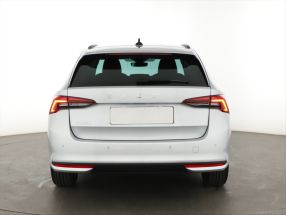Škoda Octavia - 2024