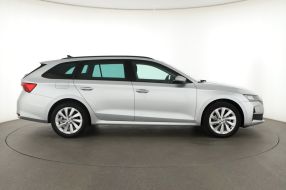 Škoda Octavia - 2024