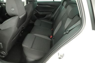 Škoda Octavia - 2024