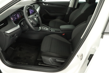 Škoda Octavia - 2024