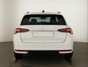 Škoda Octavia - 2024