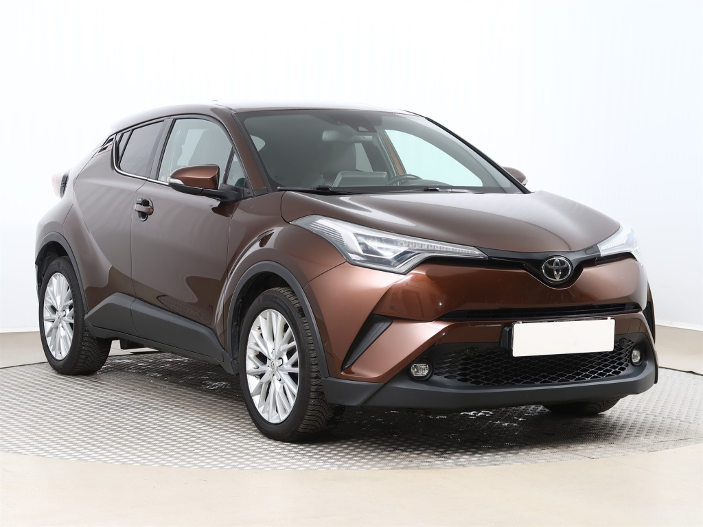 Toyota C-HR, 2017, 1.2 Turbo, 85kW