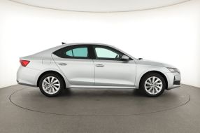 Škoda Octavia - 2024