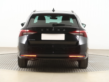 Škoda Octavia - 2024