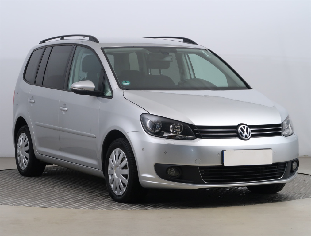 Volkswagen Touran, 2015, 2.0 TDI, 103kW