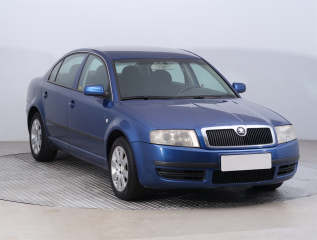 Škoda Superb, 2002