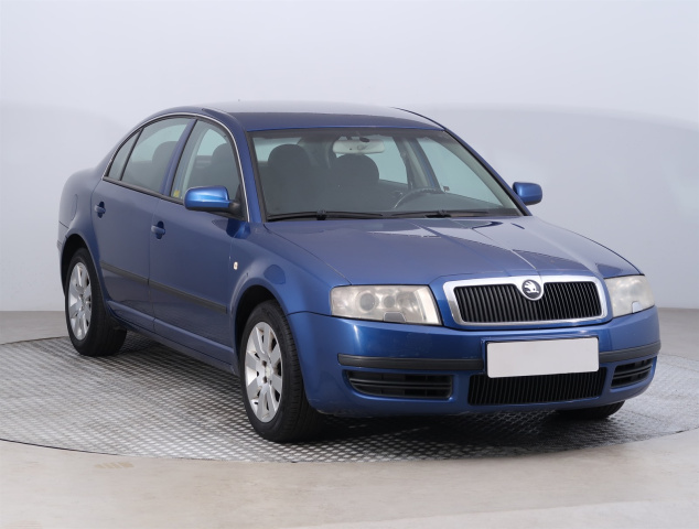 Škoda Superb 2002