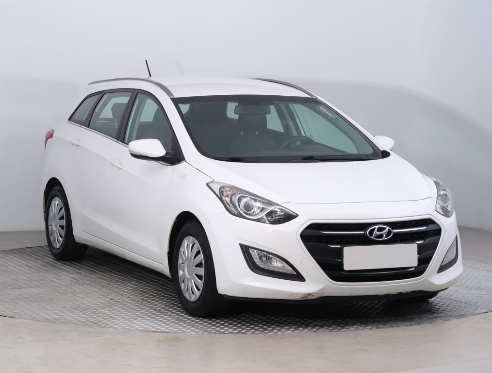 Hyundai i30, 2015, 1.6 MPI, 88kW