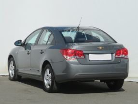Chevrolet Cruze - 2011